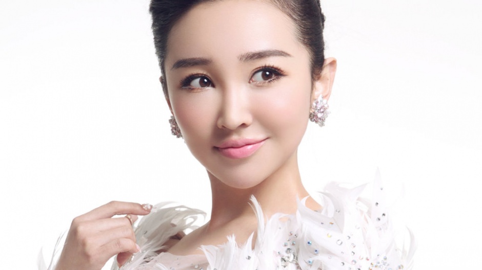 歌手王芳为什么能上春晚?歌手王芳资料介绍